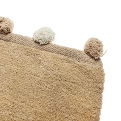 Alfombra de pompones*Muy Mucho