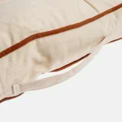 Cojín suelo vivo contraste*Muy Mucho Discount