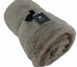 Manta pelo sintético*Muy Mucho Hot